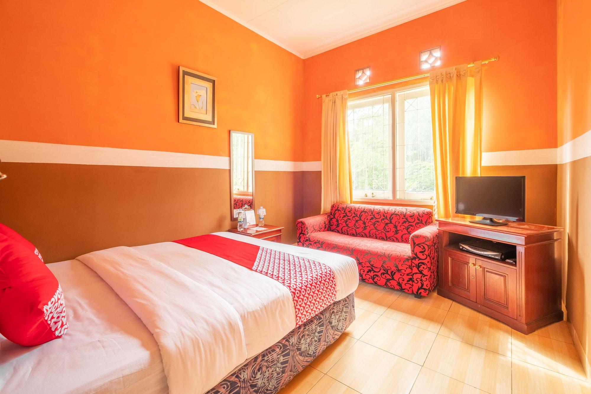 Reddoorz Plus At Grand Yustik Сукабуми Екстериор снимка